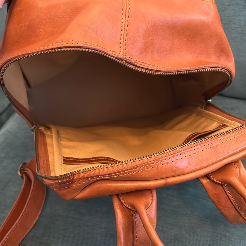 Backpack Cognac Italian Leather - Picture 3 of 3